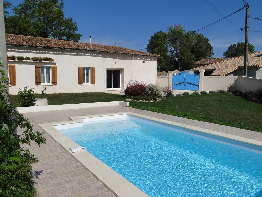 Le Gite Du Gueurlet Boresse-et-Martron Exterior photo